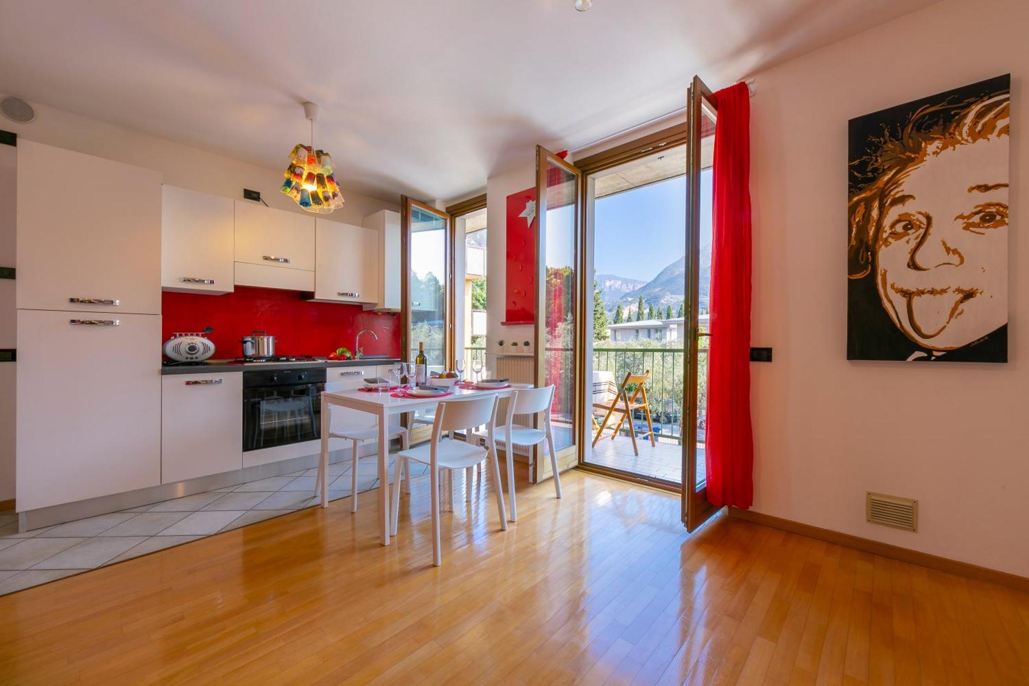 Claz House - Happy Rentals Riva del Garda Bagian luar foto