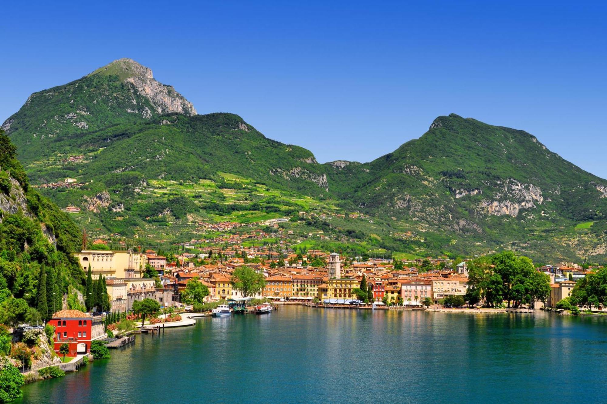Claz House - Happy Rentals Riva del Garda Bagian luar foto